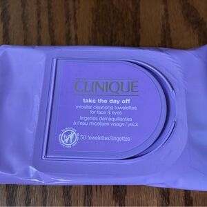 Clinique Makeup Remover Wipes - Lavender